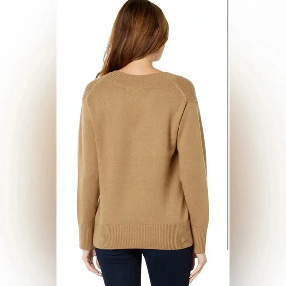 🆕 Vince Women's Wide V Neck Tunic Sweater Small - Picture 2 of 5